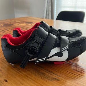Unisex Peloton Cycling Cleats - Men 8 / Women 10